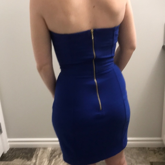 Blue bombshell strapless dress - Picture 2 of 4